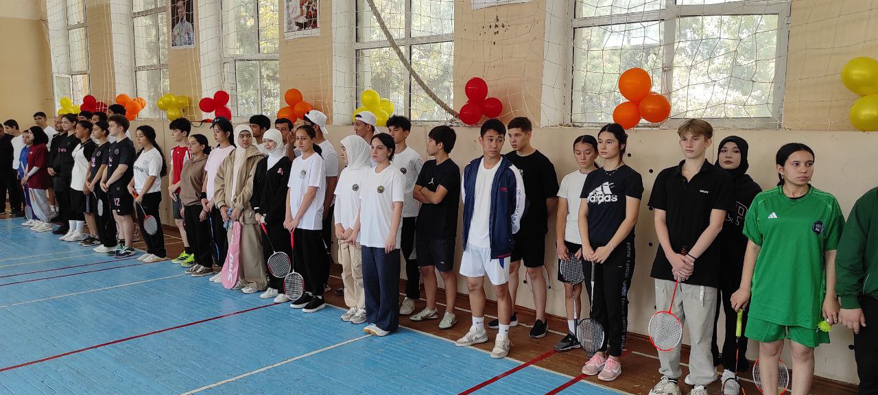 Talabalar o‘rtasida "Badminton" sport musobaqasi o‘tkazildi