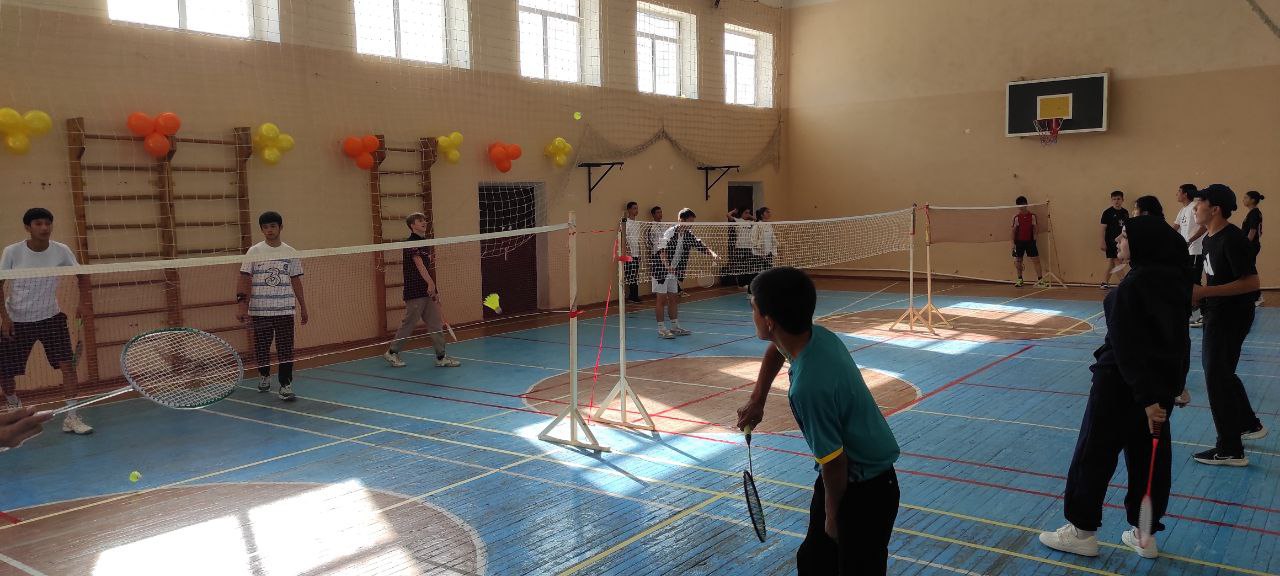 Talabalar o‘rtasida "Badminton" sport musobaqasi o‘tkazildi