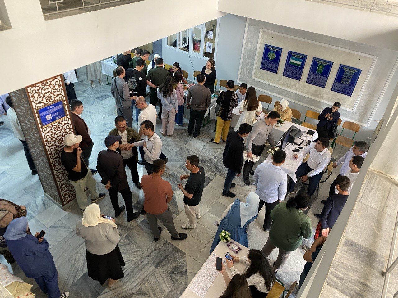 “Hammaga ish bor”: Texnikumda yirik mehnat yarmarkasi va karyera kuni bo‘lib o‘tdi