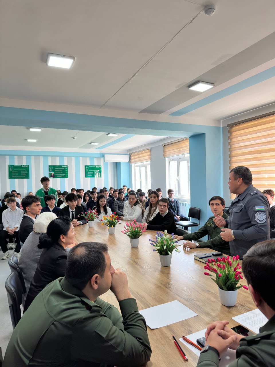 Yoshlar kelajagi — e’tibor markazida: Prezident tashabbuslari tushuntirildi